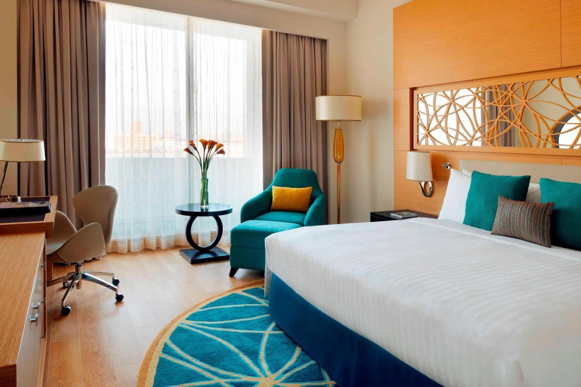 Marriott Hotel Al Jaddaf Dubai Eksteriør billede A room at the hotel